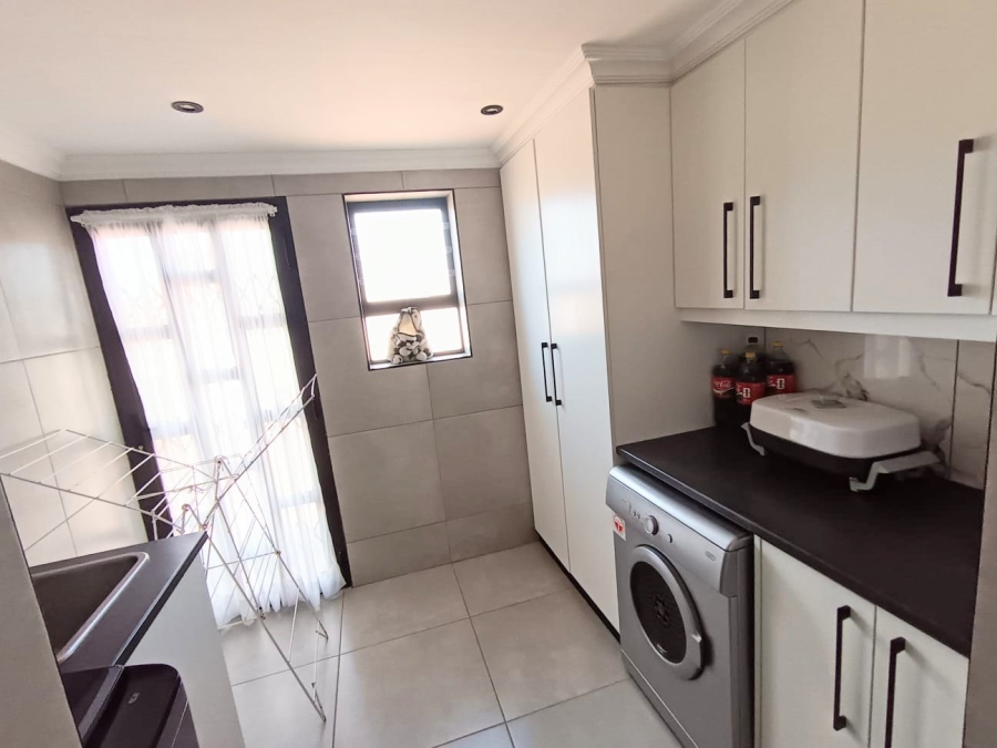 3 Bedroom Property for Sale in Ferreira Town Eastern Cape